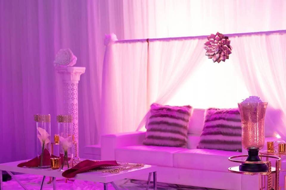 Sweetheart table