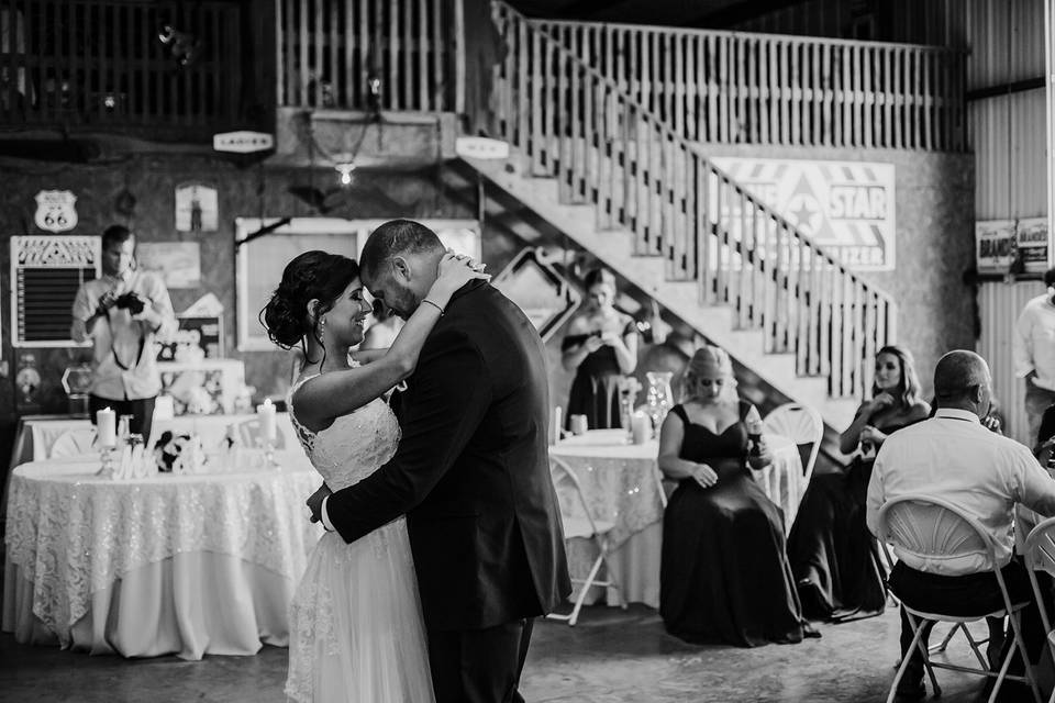 First dance | Samantha O'Neal Photography