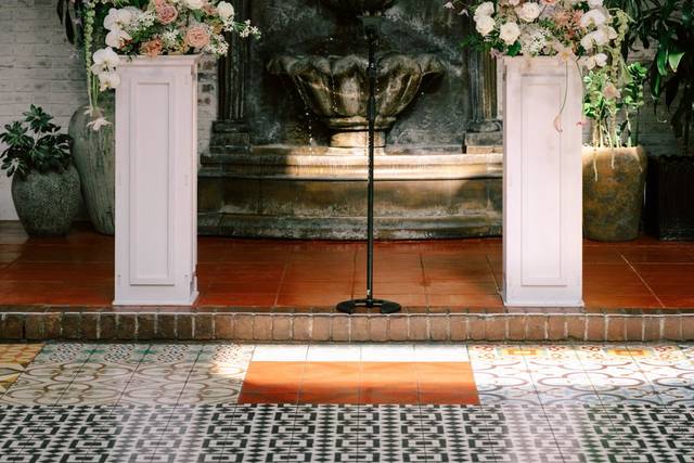 Ceremony flowers