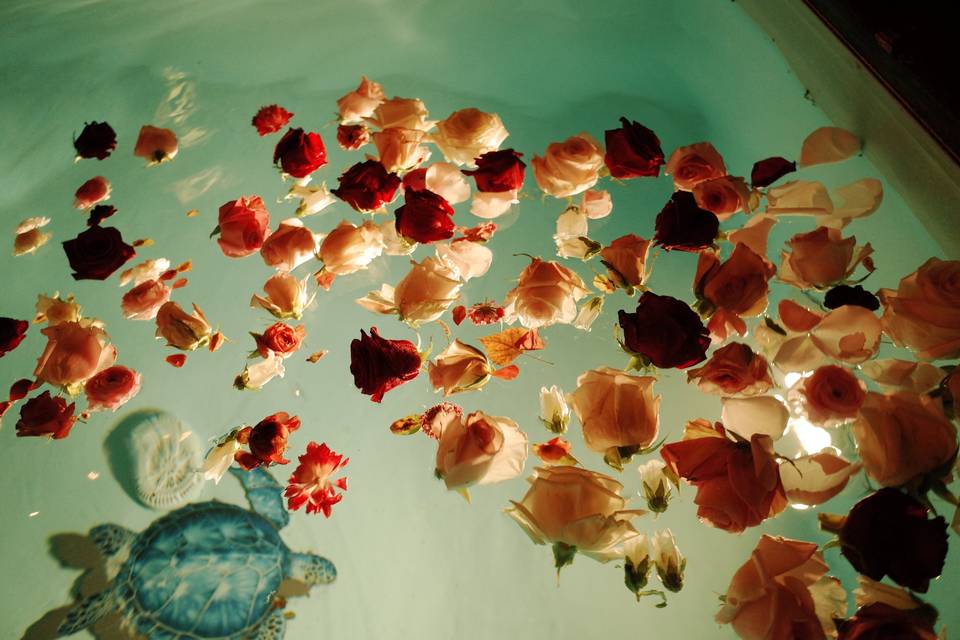 Loose flowers