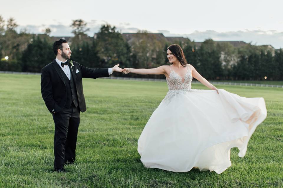 AVAM Wedding - LOVE sign