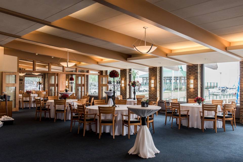 Milwaukee Yacht Club - Boat Wedding Venues - Milwaukee, WI - WeddingWire