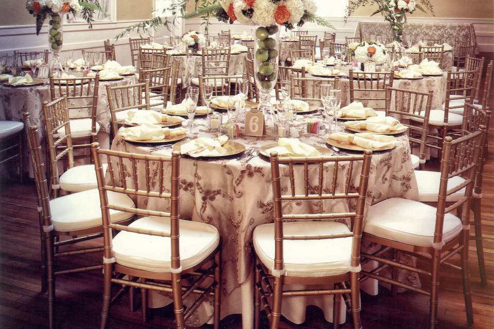 Elegant reception setup