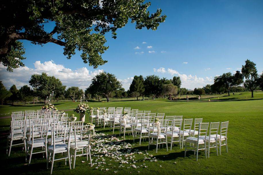 Outdoor ceremony