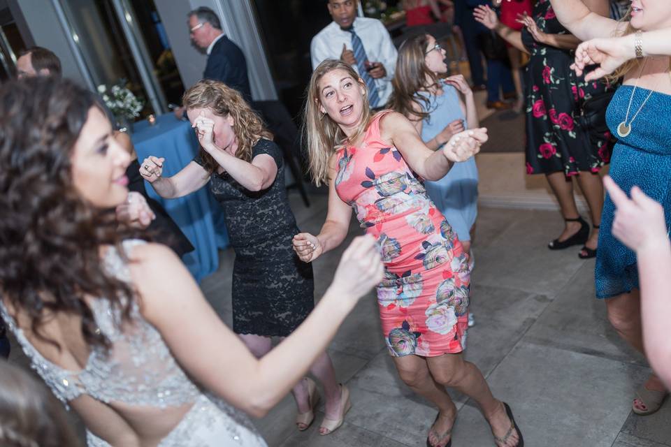 Getting down with the bride!!