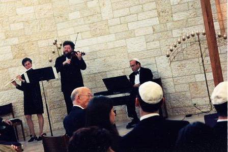 Ted plays a wedding ceremony at Temple Israel with flutist Cheri Papier and world-famous violinist Arkadiy Gips.