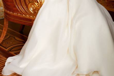 Lace wedding dress veil