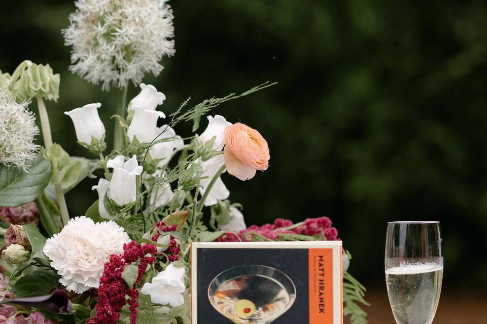 Luxury Wedding Cocktail Hour D
