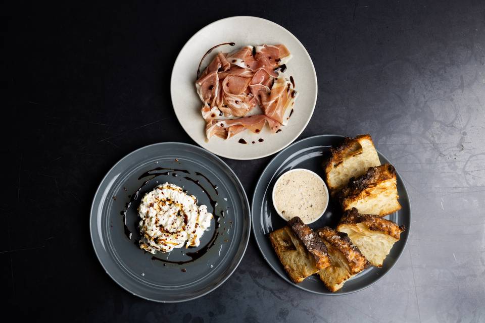 Prosciutto and fresh bread