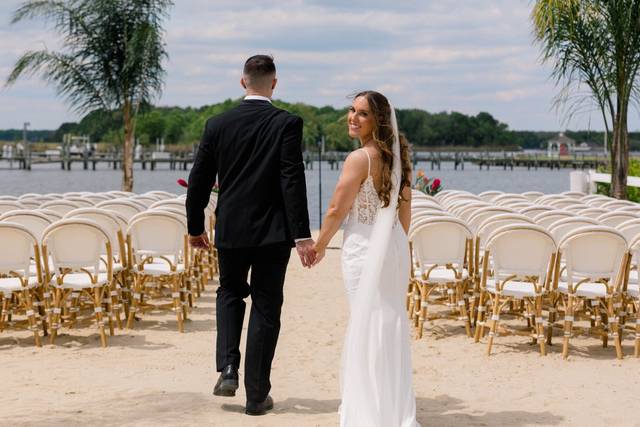 Bride & Groom Snapshot