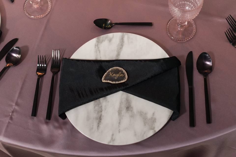 Marble Chargers/Black Flatware