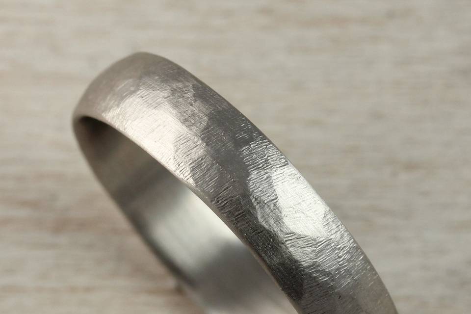 Textured ring