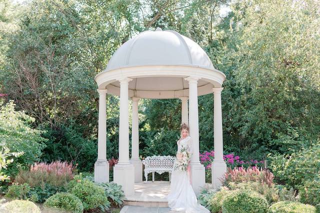 Luxury wedding photographer