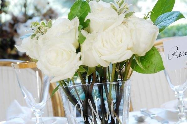 Personalized Vases for Centerpiece Flowers