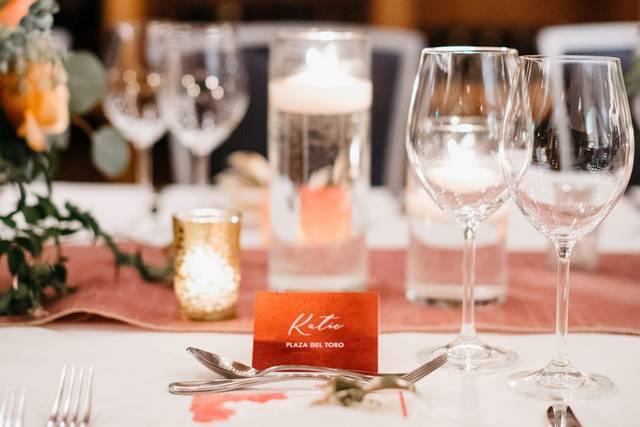 Table setting
