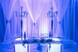 Head table setting