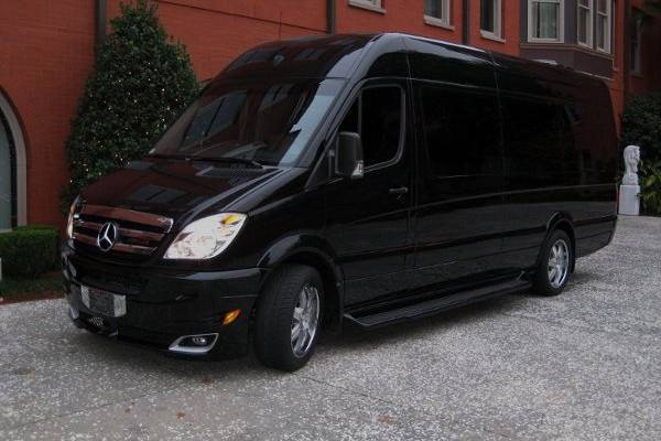 Mercedes Sprinter limo Coach 10 passenger