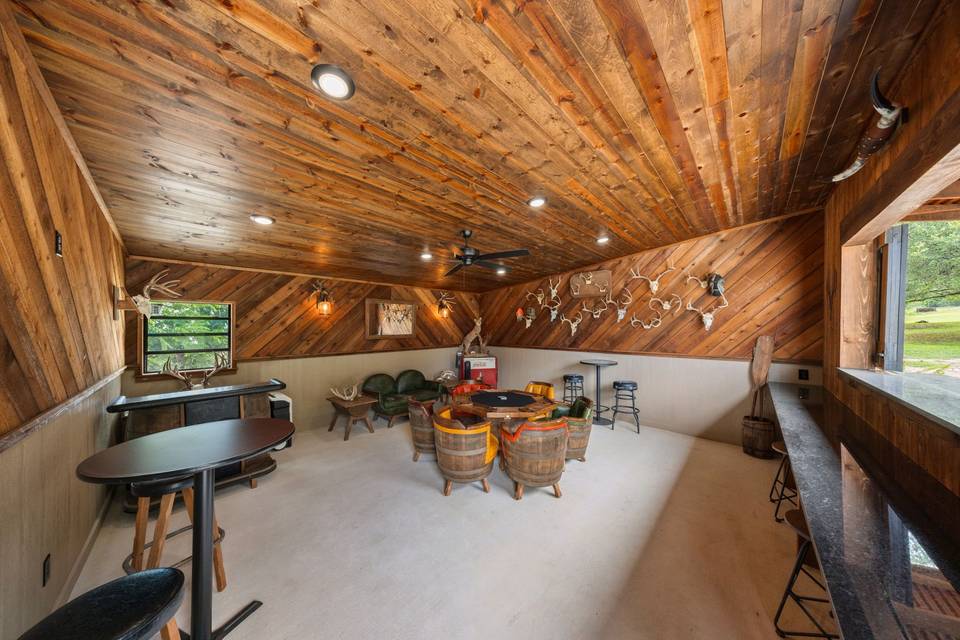 Saloon poker table