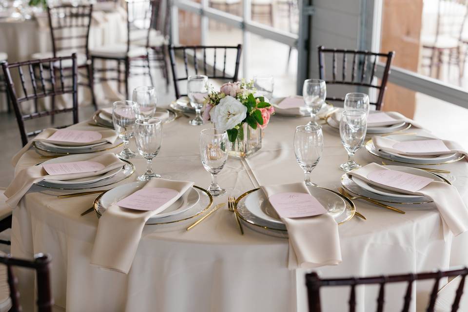 Table decorations for wedding