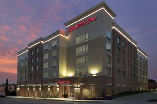 Hampton Inn Wilmington Downtown