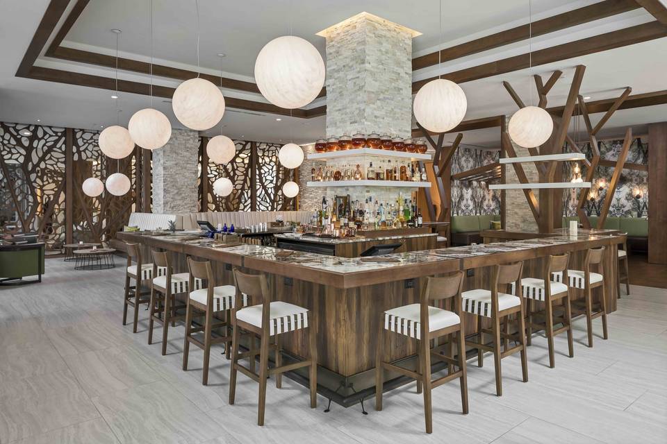 Oak + Honey Restaurant