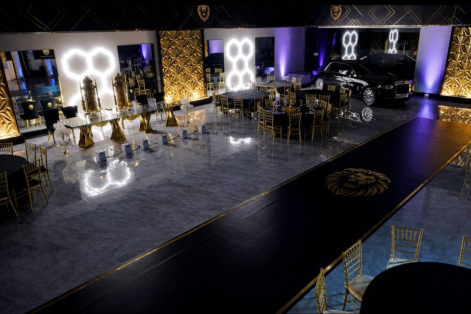 Quinces at Opulence