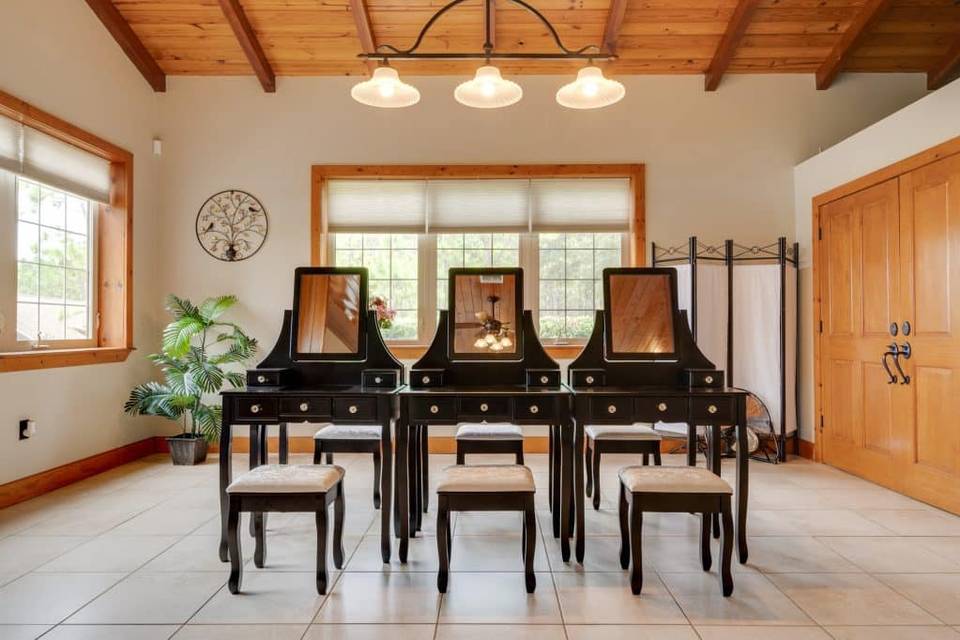 The Get-Ready Suite - Interior