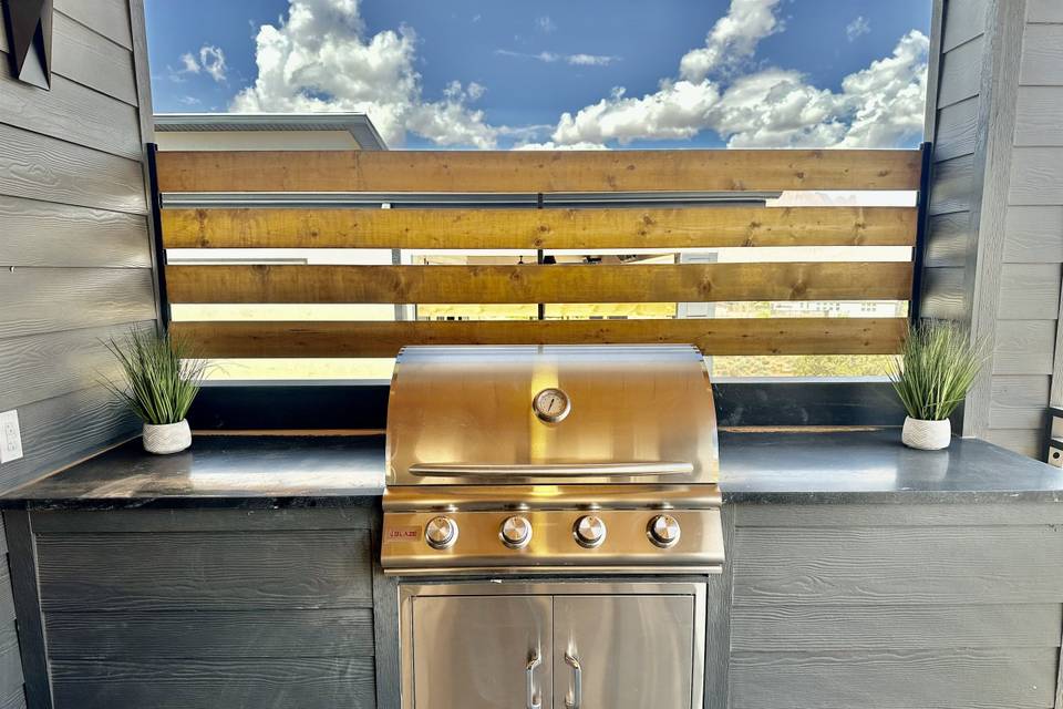 Upstairs Grill