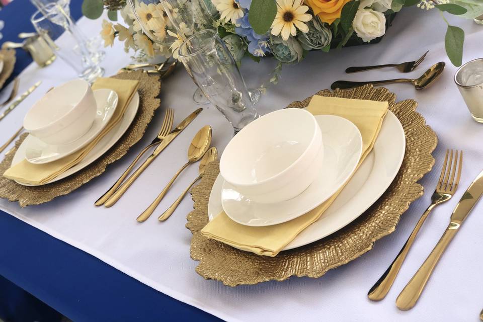 Summer time tablescape