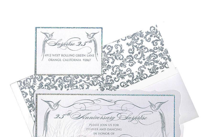 An opulent invitation suite