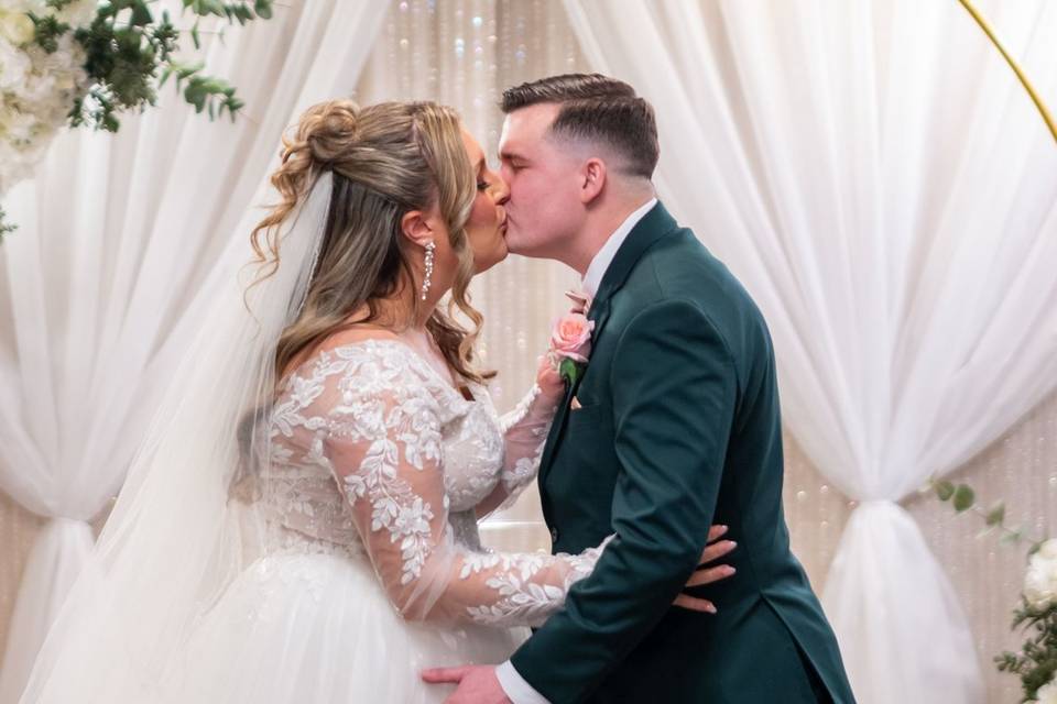 Detroit Wedding Photography