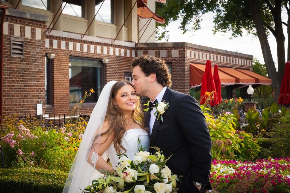 Detroit Wedding Photography