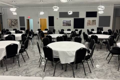 Banquet room - cool lighting