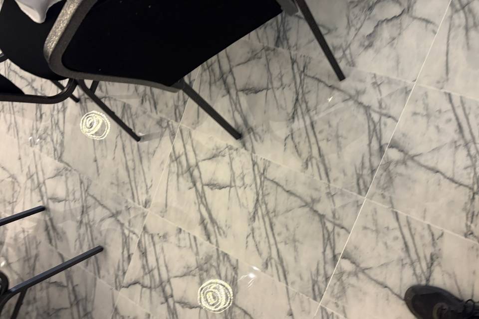 Bar lighting color options