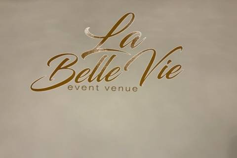 Wall logo - entry