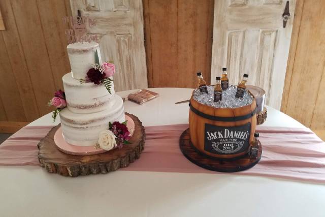 Wedding Cake & Groom's Cake