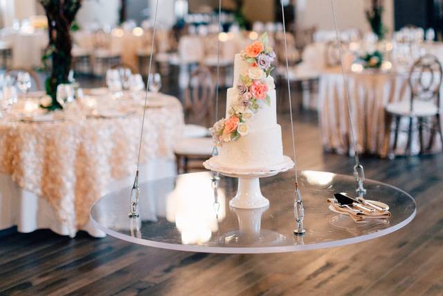 Artful chandeliers
