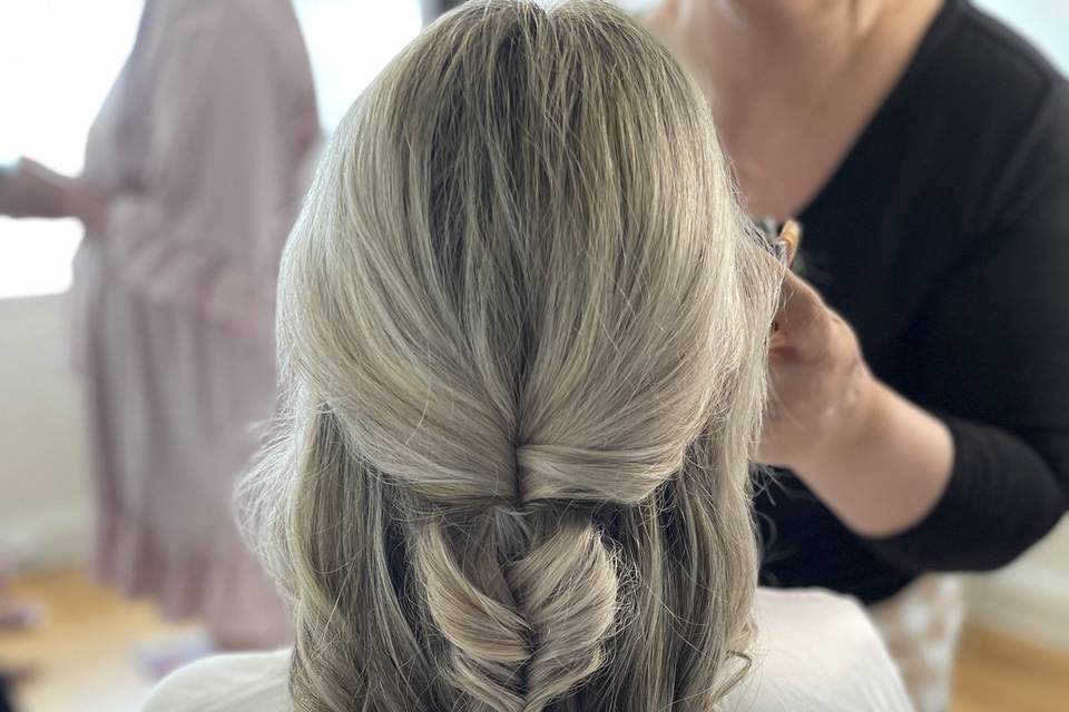 Fishtail and loose curls