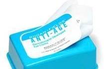 Our makeup remover cloths have anti-aging tecnology within.