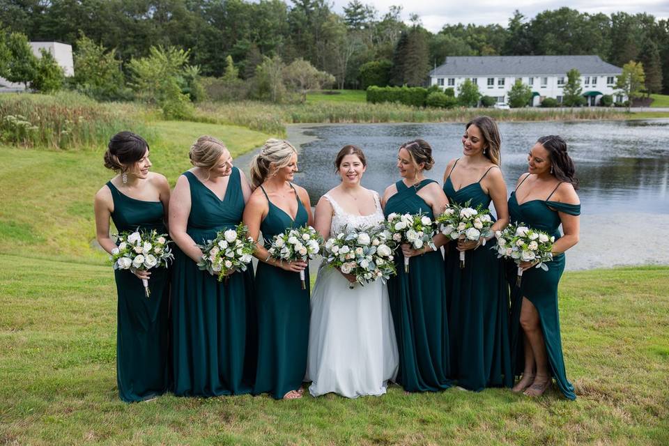 Kelly and Her bridesmaids