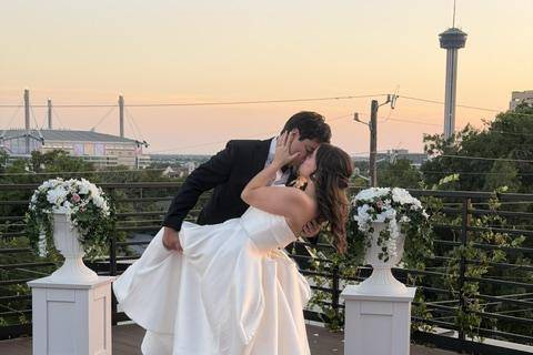 Mr & Mrs Guiterrez