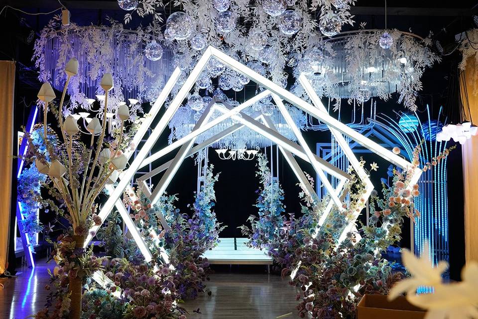 Led tunnels squares