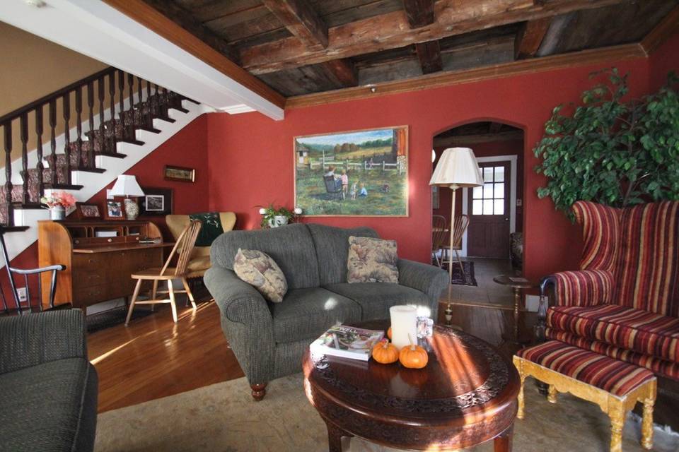 Farmhouse living room