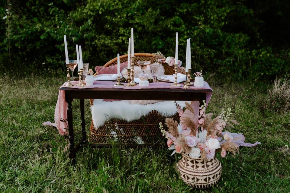 Boho Sweetheart Table