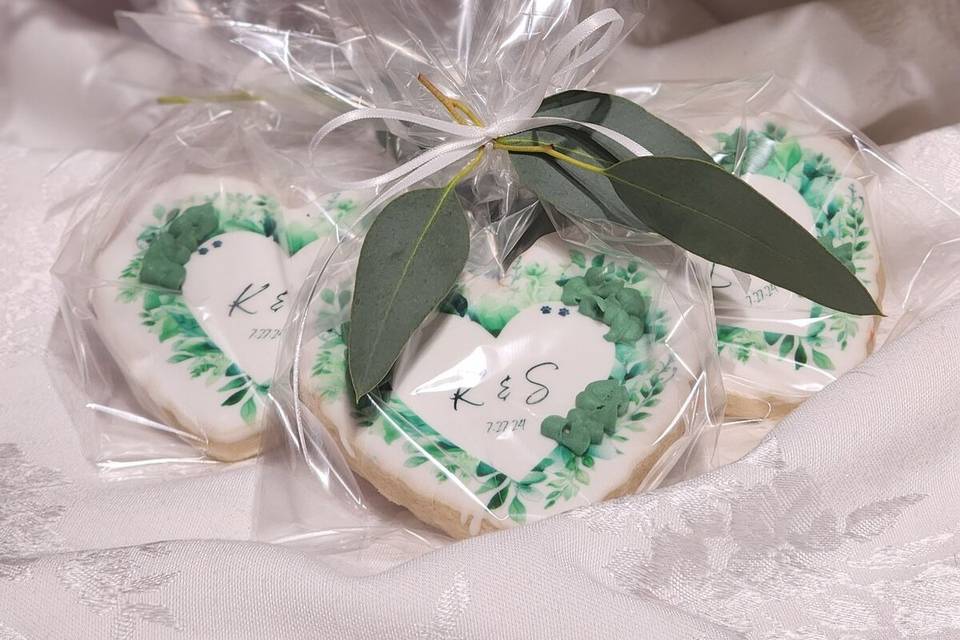 Sweetheart Cakes and Cookies