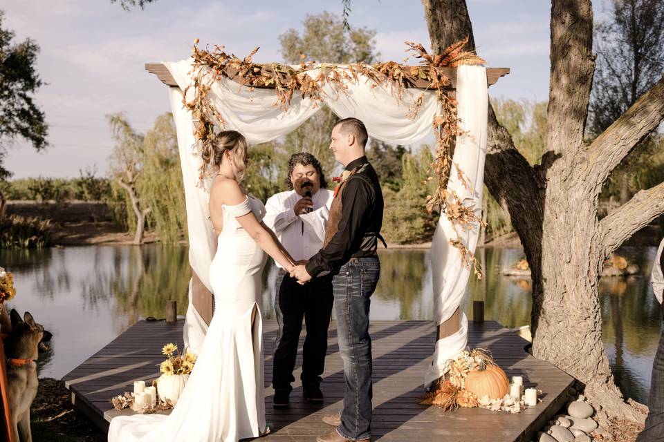 Lakeside Ceremony Arch