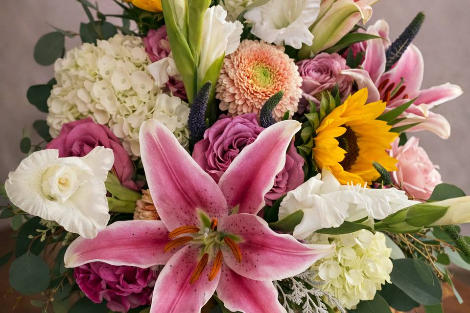 Statement Lily Arrangement