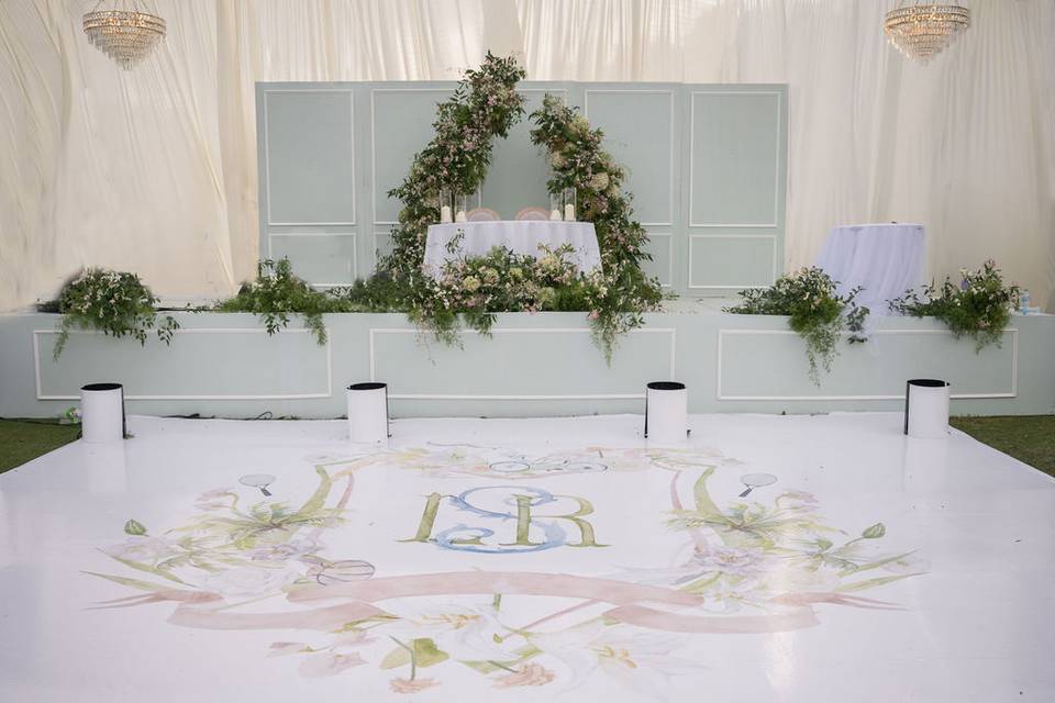 Sweetheart Table