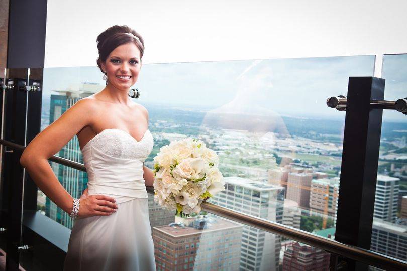 Bride on Ash40 Patio.