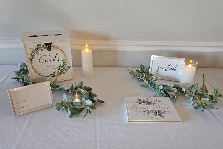 Gifts & Cards